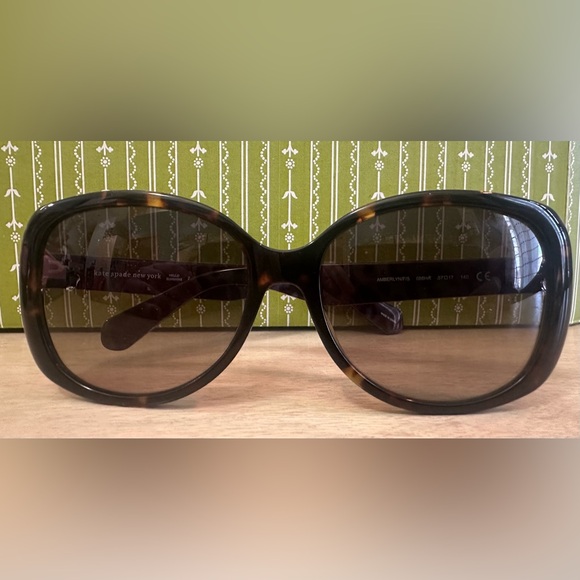 Kate Spade Amberlyn Sunglass - Picture 2 of 4